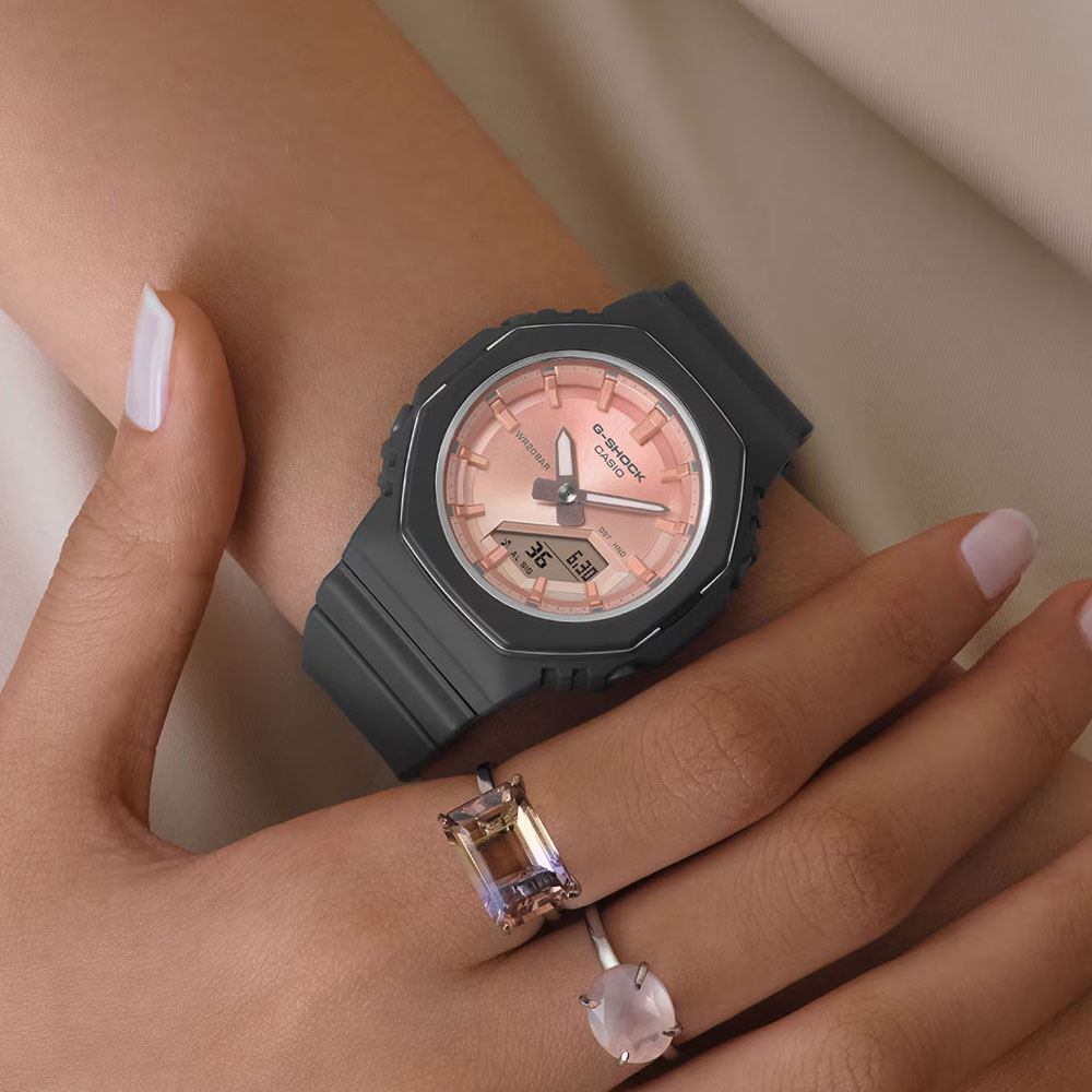 Đồng hồ G-Shock 40.5 mm Nữ GMA-P2110SC-4ADR Màu Đen