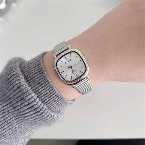 Đồng hồ Casio 30 mm Nữ LTP-B166D-7AVDF Màu Bạc