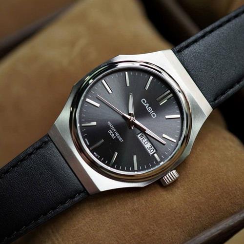 Đồng hồ Casio 37.5 mm Nam MTP-E735L-8AVDF Màu Đen