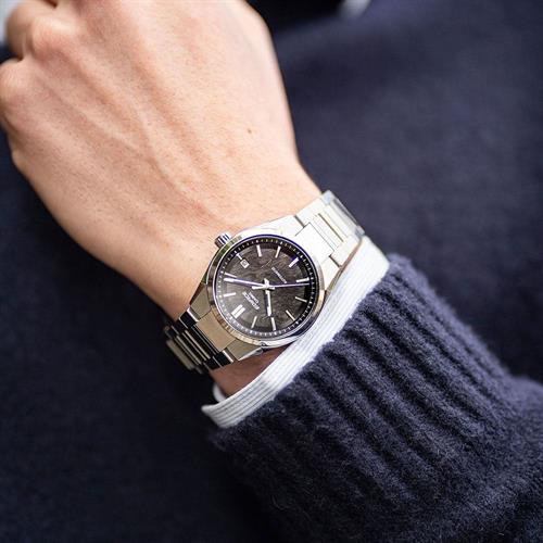 Đồng hồ Edifice Casio 38 mm Nam EFK-110D-1ADR Màu Bạc
