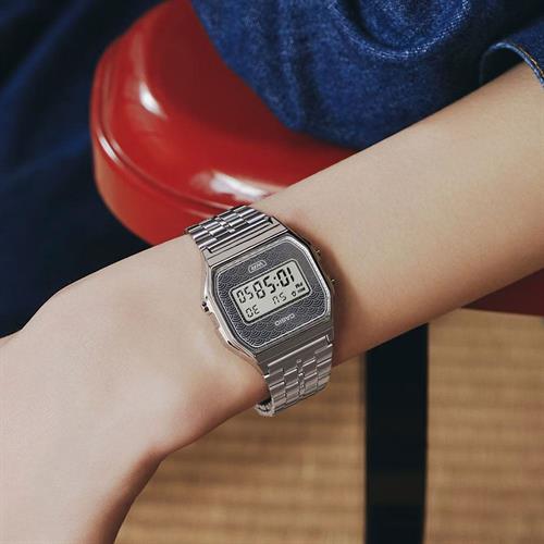 Đồng hồ Casio 33.2 mm Unisex A159WEVJ-7DR Màu Bạc