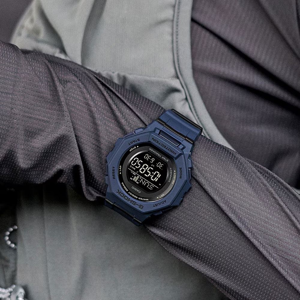 Đồng hồ G-Shock G-Squad 43.8 mm Nữ GMD-B300-2DR Màu Xanh Navy
