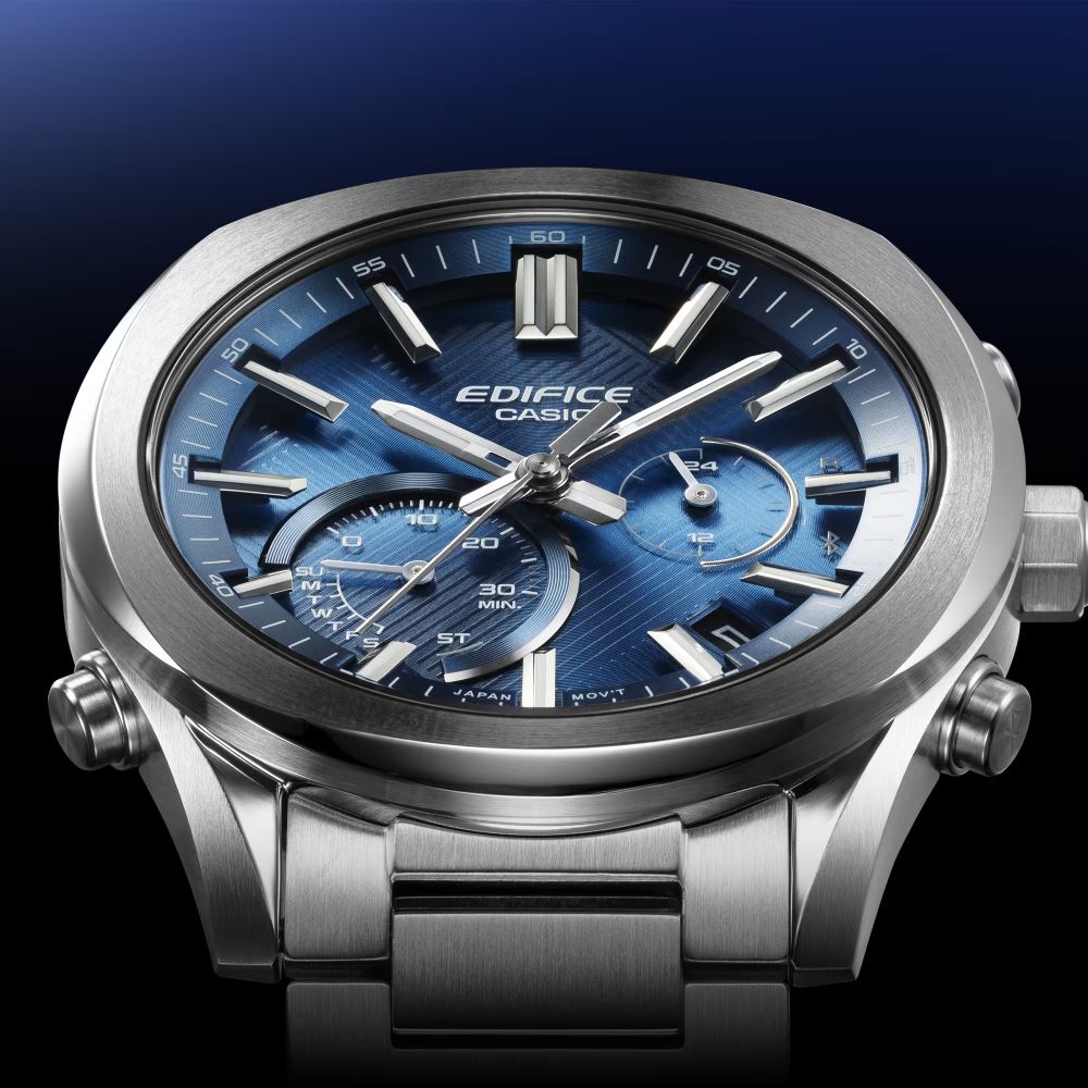 Đồng hồ Edifice Casio 39.5 mm Nam EQB-1300D-2ADF Màu Bạc