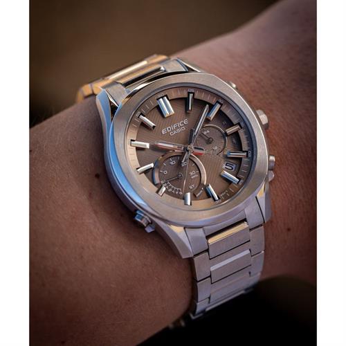 Đồng hồ Edifice Casio 39.5 mm Nam EQB-1300D-5ADF Màu Bạc