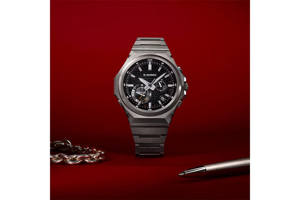 Đồng hồ G-Shock 44.2 mm Nam GST-B1000D-1ADR Màu Bạc