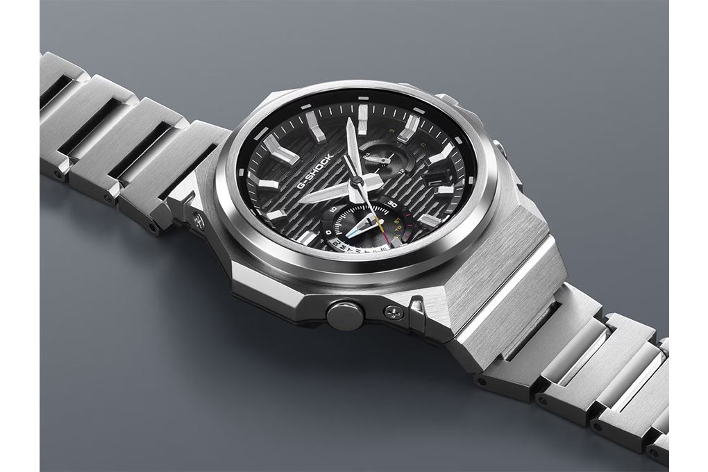 Đồng hồ G-Shock 44.2 mm Nam GST-B1000D-1ADR Màu Bạc