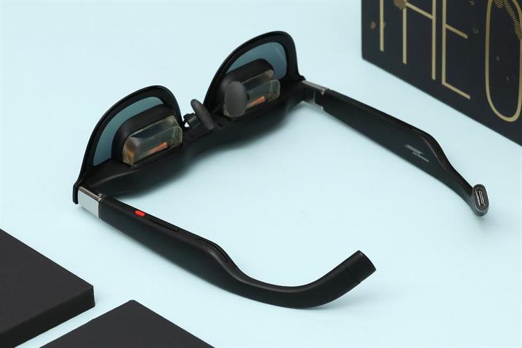 Mắt kính thông minh XREAL One Pro-M Màu Đen
