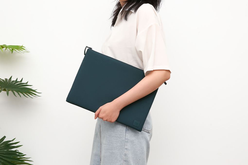 Túi đựng laptop 14 inch UniQ Lyon Snug - Fit - 10