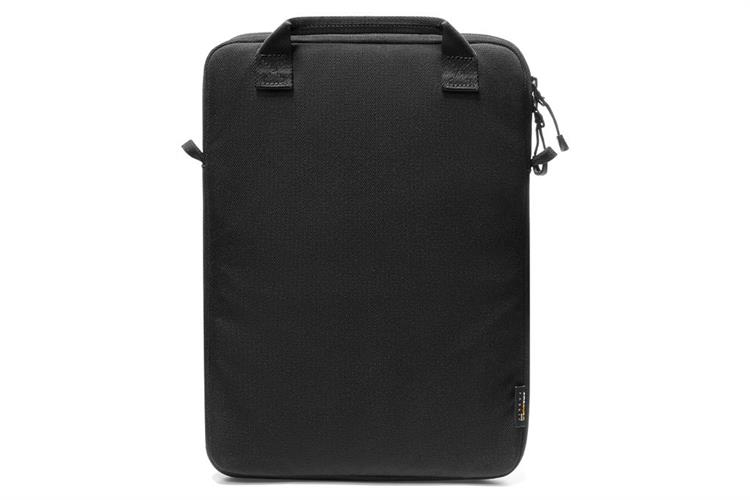 Túi đeo chéo chống sốc Laptop 16 inch Tomtoc Protection Premium A03 Màu Đen