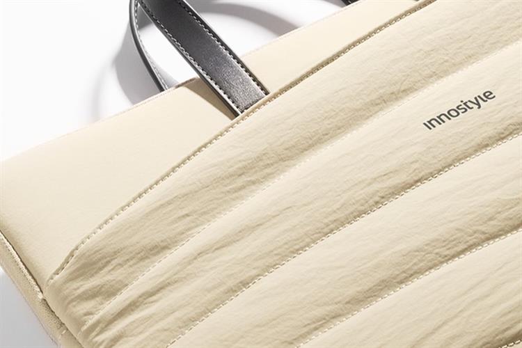 Túi xách chống sốc Laptop 16 inch Innostyle CarryLite Slim S600 Màu Vàng nhạt