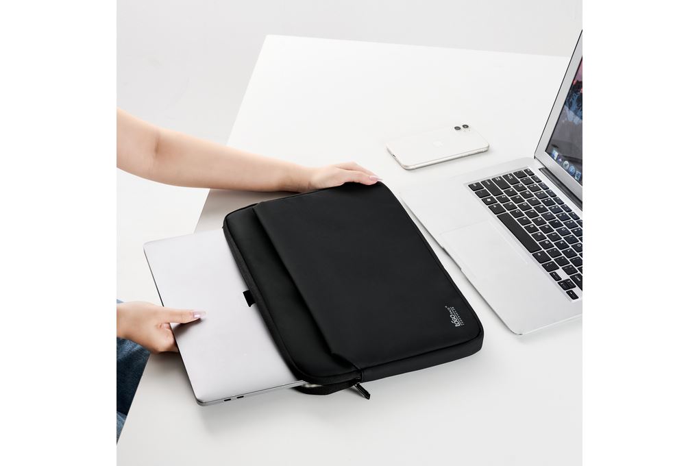 Túi chống sốc Laptop 15.6 inch Togo TCSN04-01 Màu Đen
