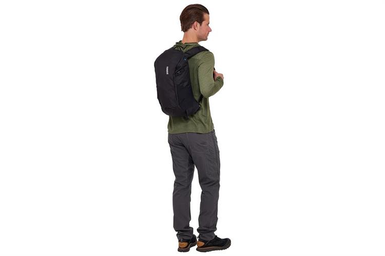 Balo Laptop 14 inch Thule AllTrail Daypack 18L TADP218 Màu Đen