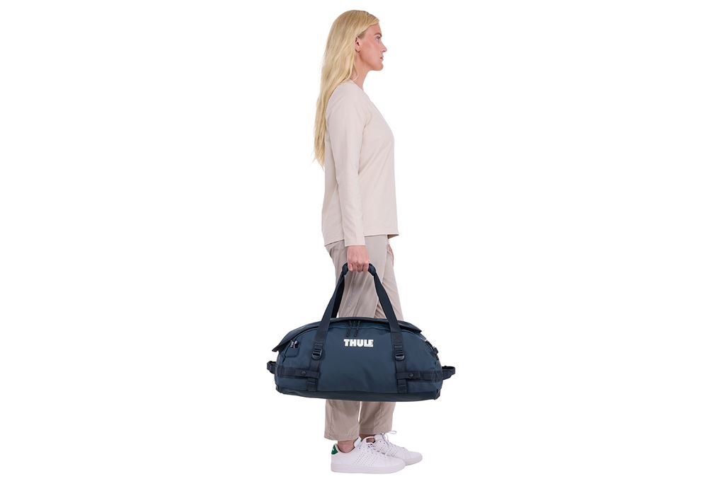 Túi hành lý Thule Chasm Recycled Duffel 40L TDSD302 Màu Xanh Dương