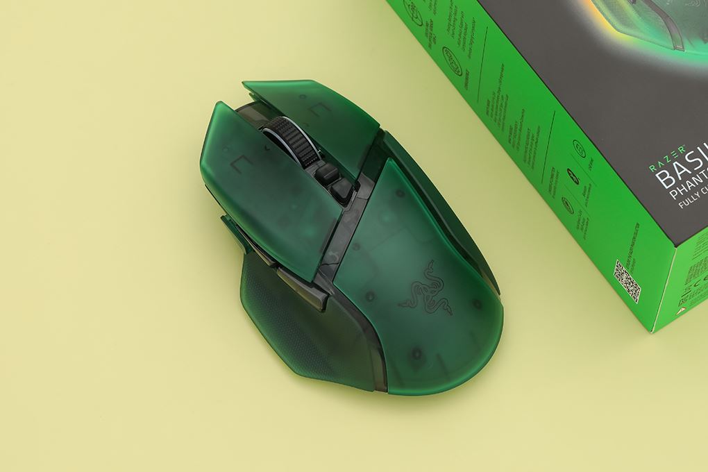 Chuột sạc Bluetooth Gaming Razer Basilisk V3 Pro 35K Phantom Green Edition Màu Xanh lá