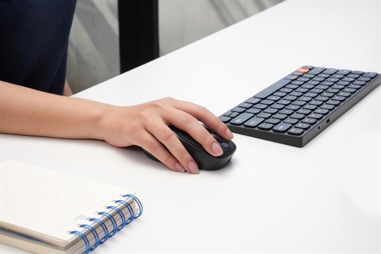 Chuột sạc Bluetooth HyperWork Silentium Mini Màu Đen