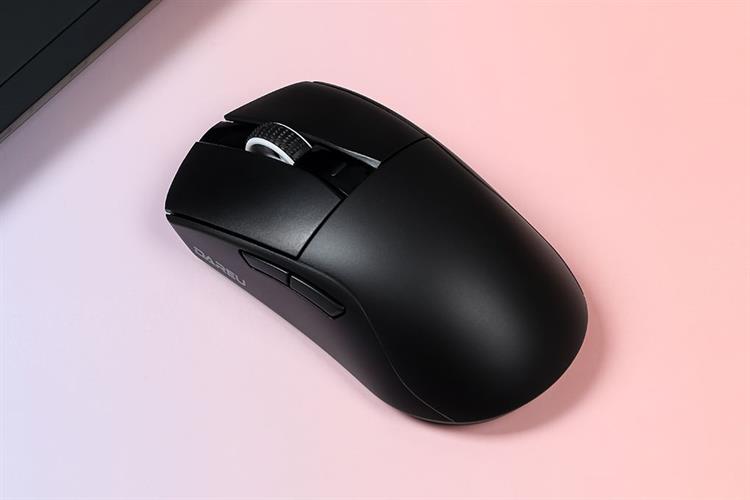 Chuột sạc Bluetooth Gaming Dareu EM950T Màu Đen