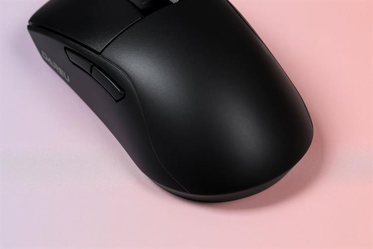 Chuột sạc Bluetooth Gaming Dareu EM950T Màu Đen