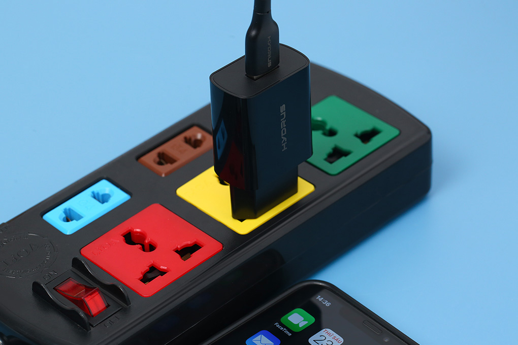Sạc USB 10W Hydrus ZC103 Màu Đen