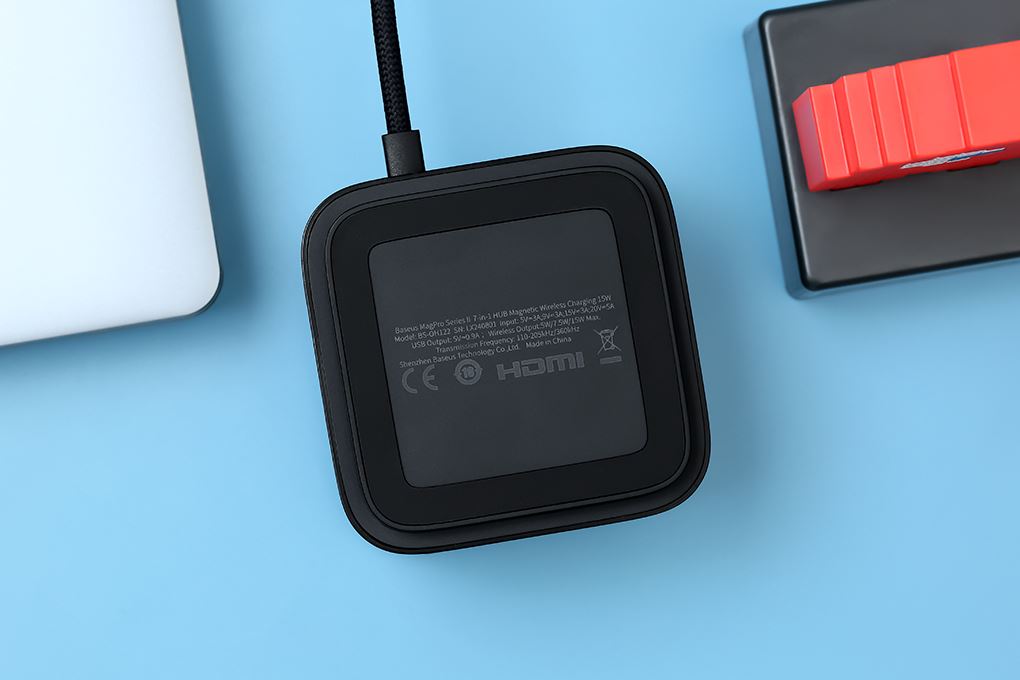 Đế sạc nhanh không dây 7 cổng USB Type-C HDMI Qi2 SD Micro SD 65W Baseus MagPro BS-OH122 Màu Đen