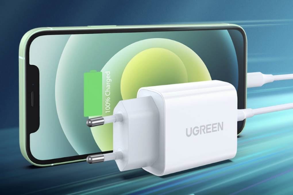 Sạc nhanh Type-C QC4.0+ PD 20W Ugreen CD137 60450 Màu Trắng