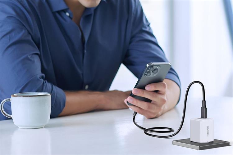 Sạc nhanh 2 cổng Type-C QC3.0 PD 30W Ugreen X516 Màu Trắng