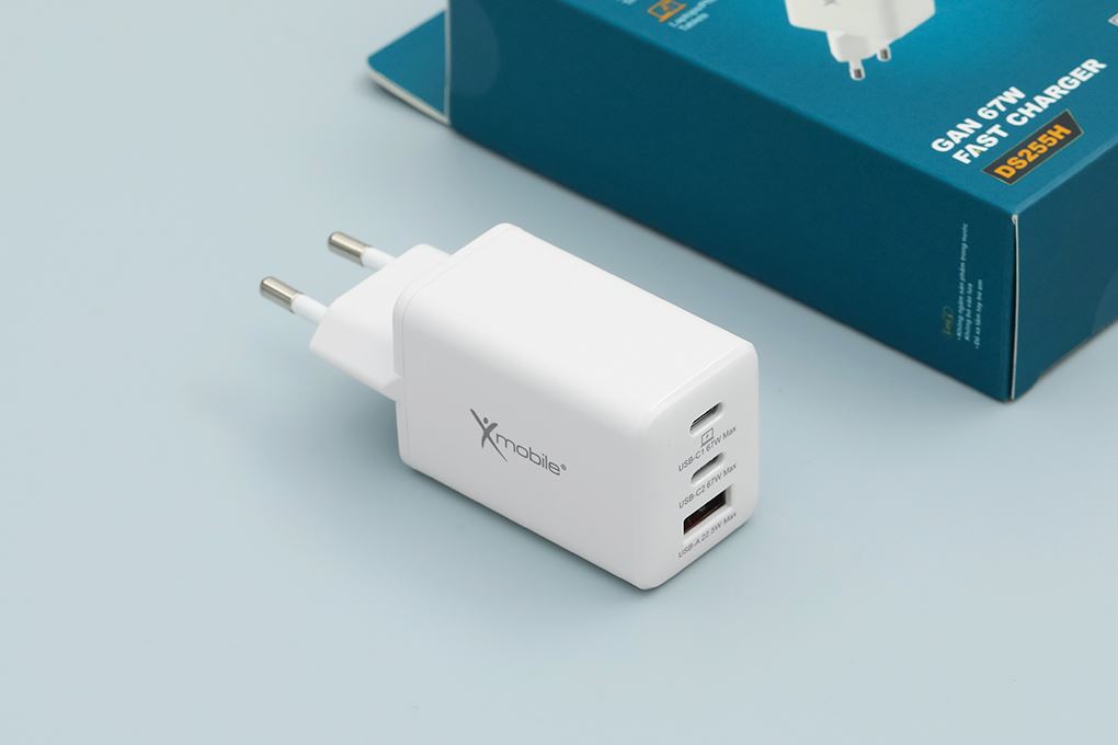 Adapter Sạc 3 cổng USB Type C PD QC3.0 GaN 67W Xmobile DS255H - Sạc cùng lúc nhiều thiết bị