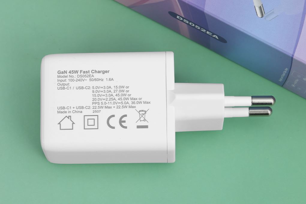 Adapter Sạc 2 cổng Type C PD QC3.0 GaN 45W Xmobile DS052EA - Công suất sạc tối đa 45W