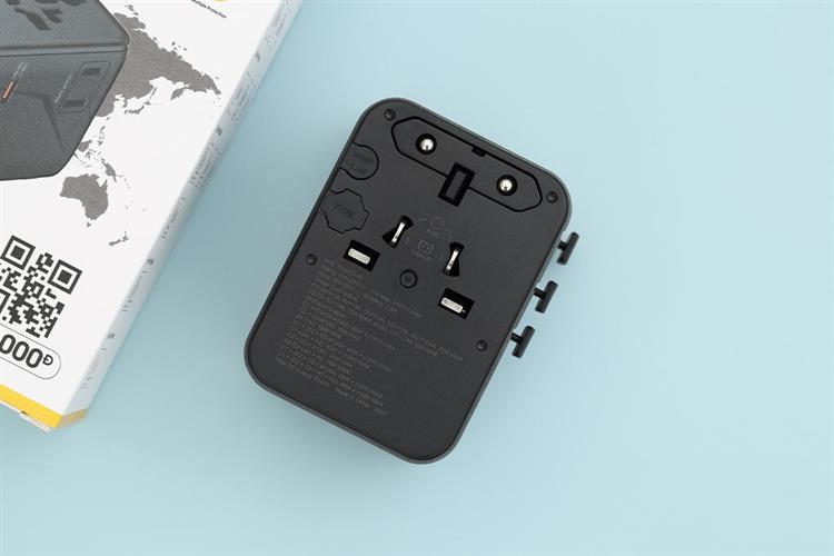 Sạc nhanh 5 cổng USB Type-C PD GaN3 70W Xmobile 1006SDVR Màu Đen
