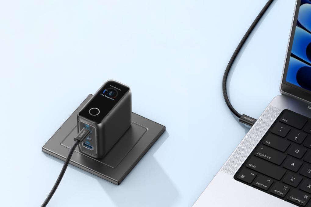 Bộ sạc nhanh 3 cổng USB Type C IQ4 GaN 100W Anker B121B kèm Cáp Type C - Type C - Công suất sạc tối đa 100W