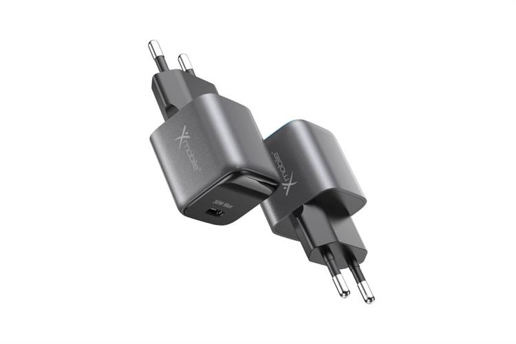 Sạc nhanh Type-C PD GaN 30W Xmobile DC06 Màu Xám đậm