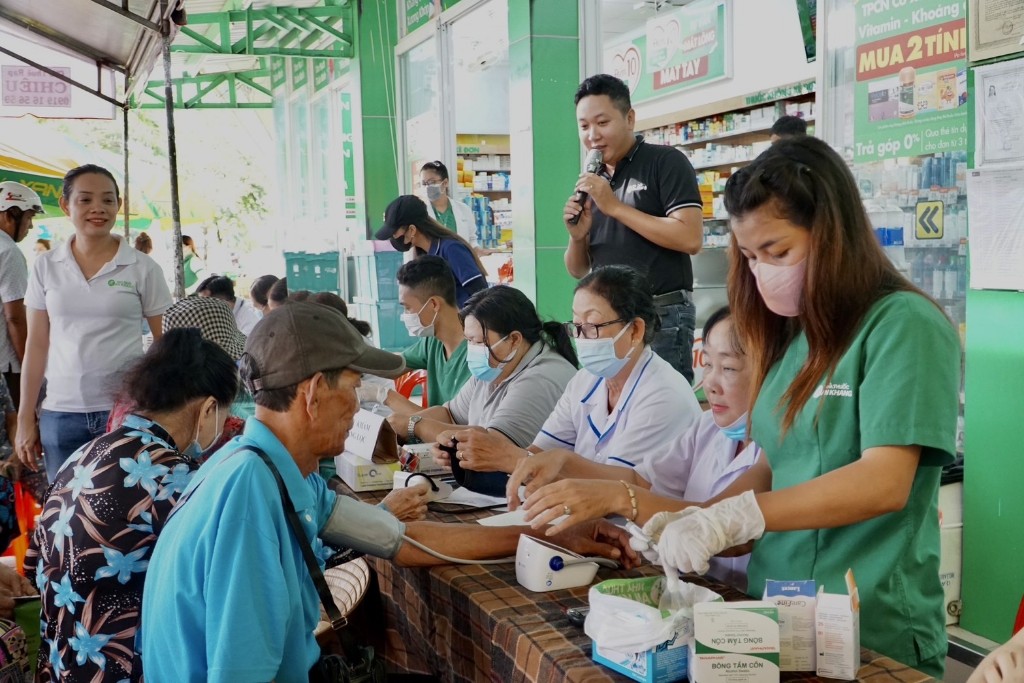 Hanh Trinh Tam An Than Khang  Dot 17 - Kien Giang & Can Tho
