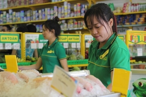 VNExpress| Mobile World reports surging sales, expands fresh-food business (posted 25 September 2018)
