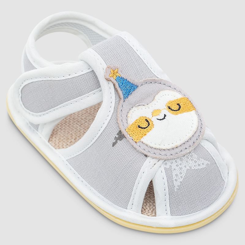 Giày tập đi cho bé Á Châu Avakids AC70 màu xám 2