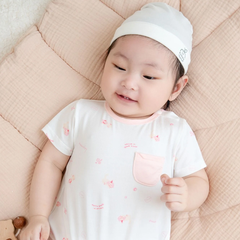 Bodysuit cài vai họa tiết ngộ nghĩnh La Pomme màu hồng - trắng 2