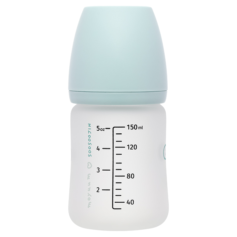 Bình sữa thủy tinh tráng silicone Moyuum cổ rộng 240 ml - Mặt cười (từ 2 tháng) 15
