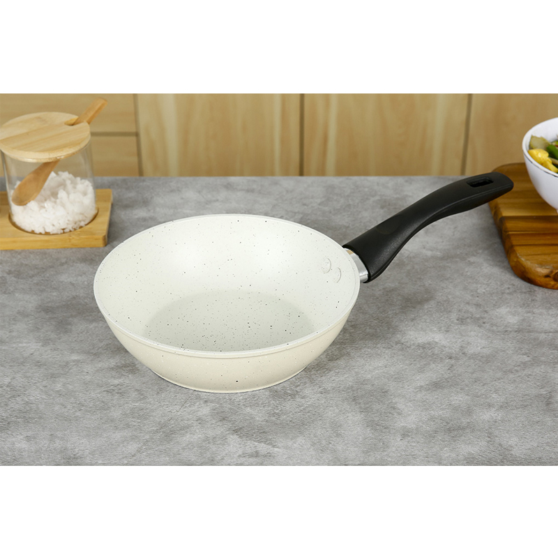 Chảo nhôm chống dính vân đá đáy từ 20 cm Green Cook GCP226-20IH 2