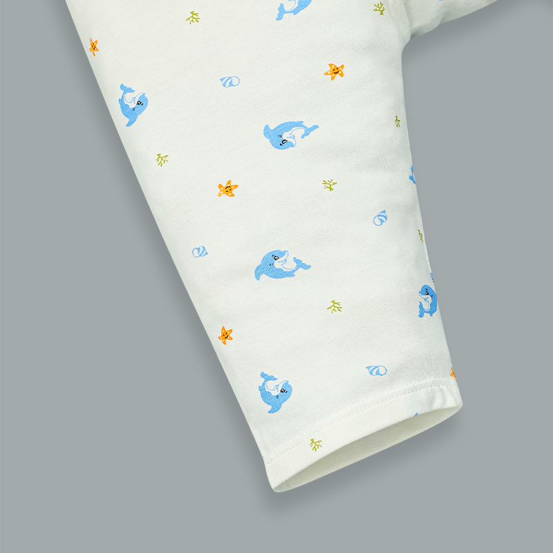 Quần dài in cá heo IQ Baby màu trắng 4