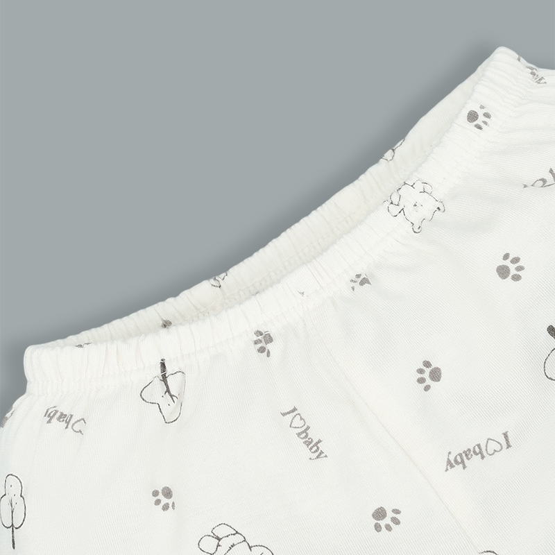 Quần dài in gấu IQ Baby màu trắng 3