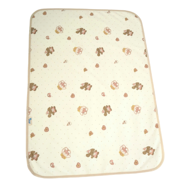 Tấm lót chống thấm TOP KIDS 50x70cm - Giao màu ngẫu nhiên