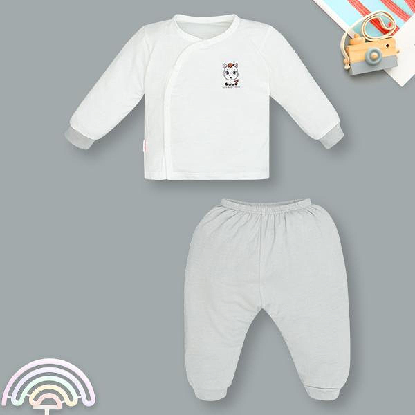 Bộ tay dài cúc bấm chéo quần xám in ngựa con IQ Baby màu trắng - AVAKids.com