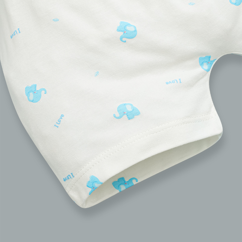 Bộ tay ngắn cúc bấm chéo in voi con IQ Baby màu trắng 10
