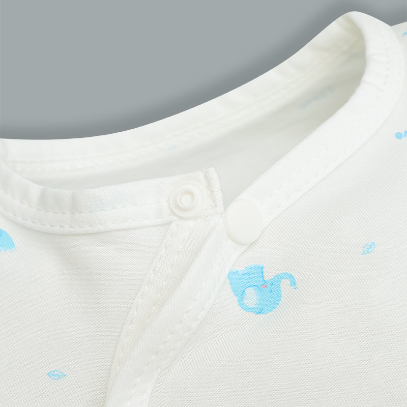 Bộ tay ngắn cúc bấm chéo in voi con IQ Baby màu trắng 7