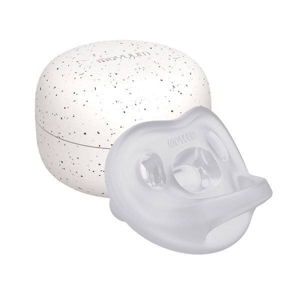 Ti ngậm Moyuum size 2 (3 - 6 tháng) - Màu trong suốt