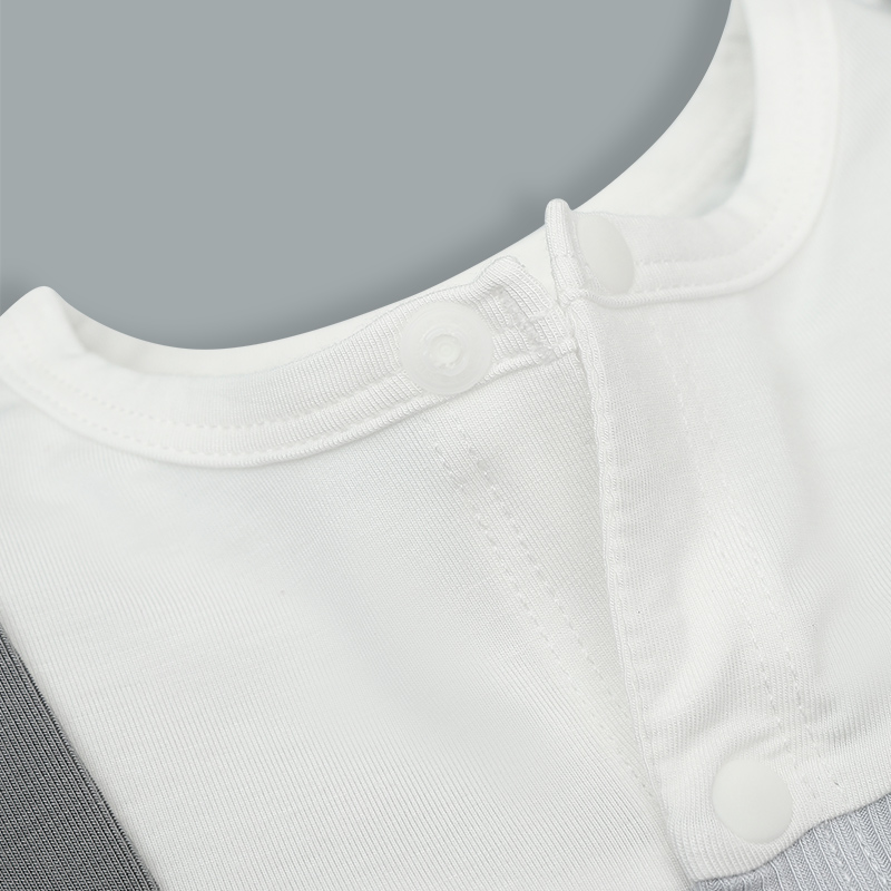 Bodysuit tay ngắn La Pomme giả yếm cún bông lém lỉnh màu trắng xám 7