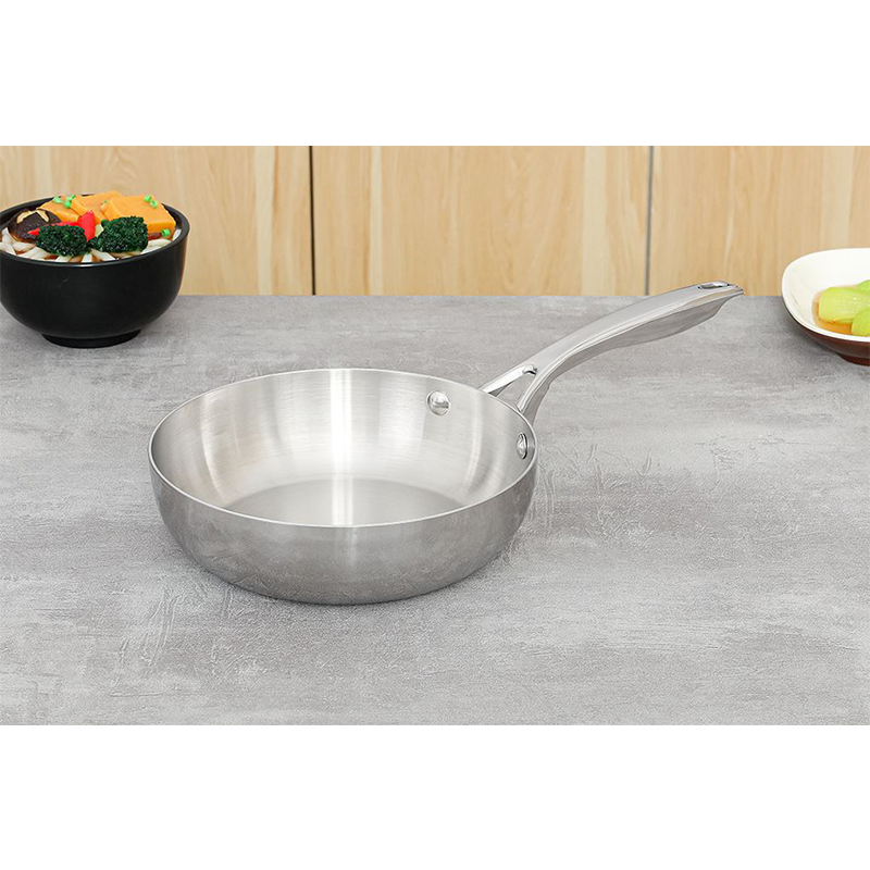 Chảo inox nguyên khối đáy từ 20 cm Green Cook GCP2518-20IH 3
