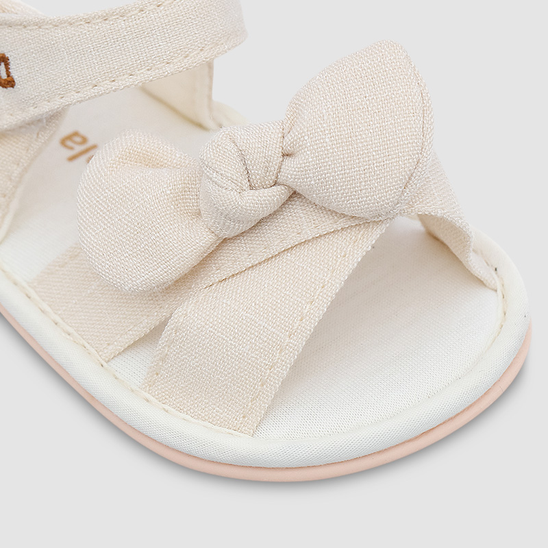 Giày tập đi cho bé gái Cotton UalaRogo UR5695 màu be 5