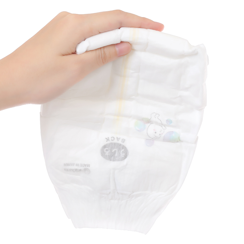 Tã dán Moony Dịu nhẹ size M 46 miếng (6 - 11 kg) - Giao bao bì ngẫu nhiên 10
