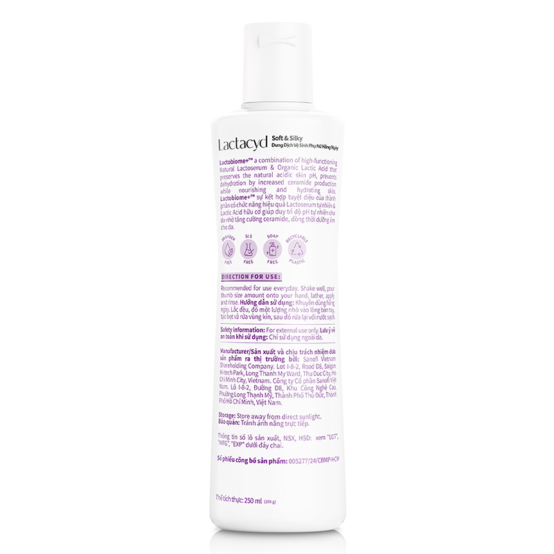 Dung dịch vệ sinh phụ nữ Lactacyd Soft & Silky hương dịu nhẹ 150 ml - Giao bao bì ngẫu nhiên 7