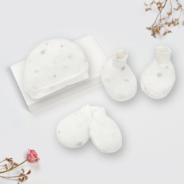 Set nón, bao tay bao chân in hình Lullaby NH728C màu trắng (0 - 3 tháng) - AVAKids.com