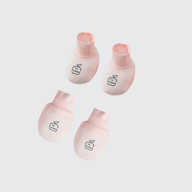 Set bao tay bao chân hoa thơm La Pomme màu hồng (0 - 6 tháng) 2